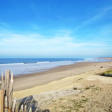 Holiday Anguilouse 펜션 Saint-Vivien-de-Médoc